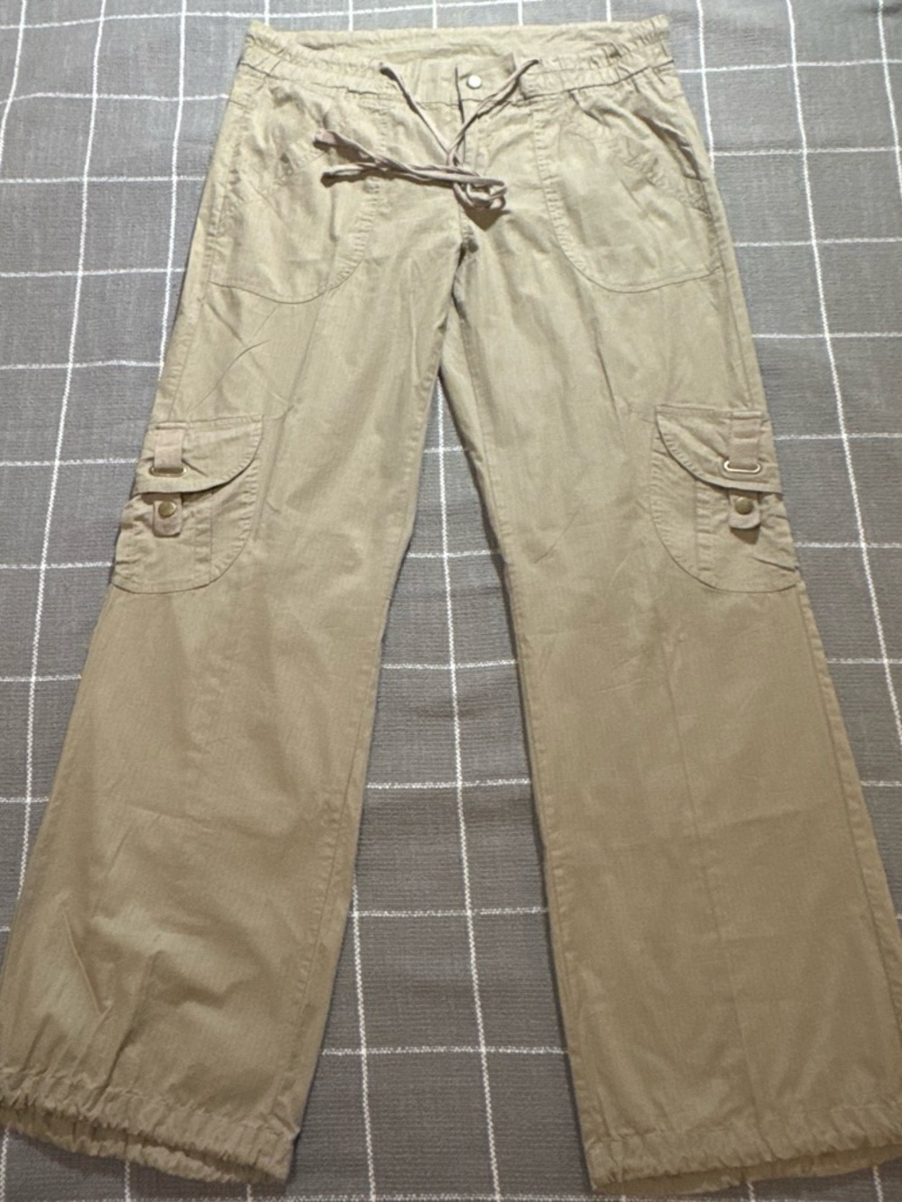 Contrast - Women's tan Wide-Leg Cargo Pants with Drawstring waist leg